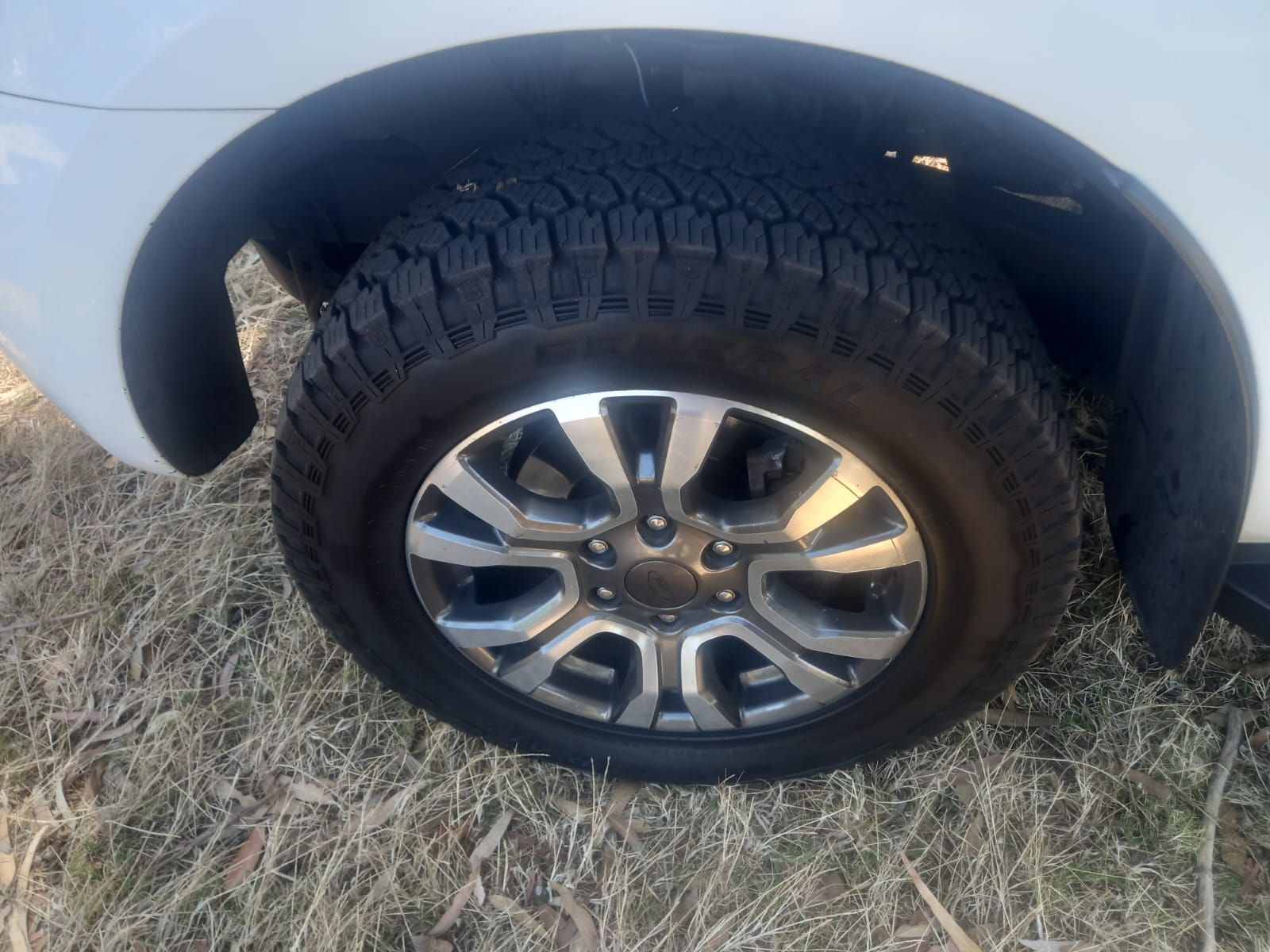 2017 FORD EVEREST EVEREST 2.2 TDCI XLT 6AT 4X2