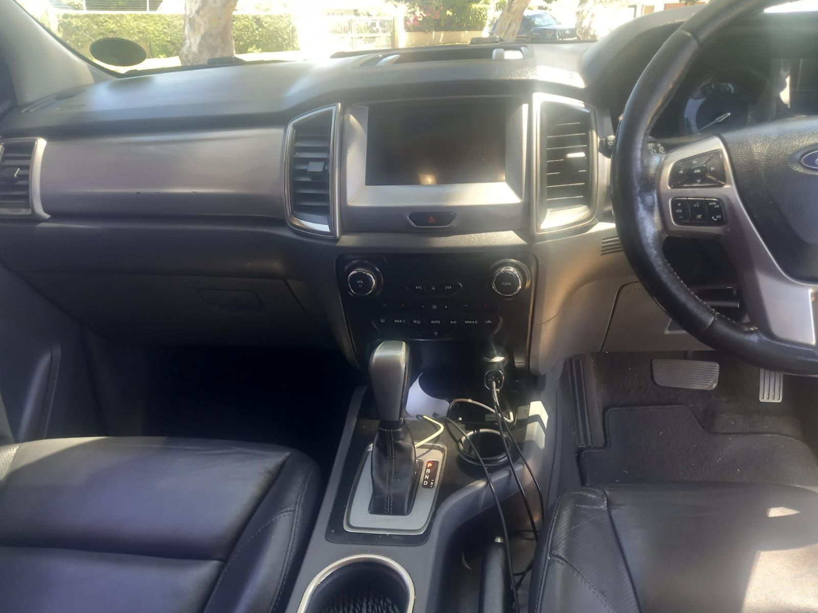 2017 FORD EVEREST EVEREST 2.2 TDCI XLT 6AT 4X2