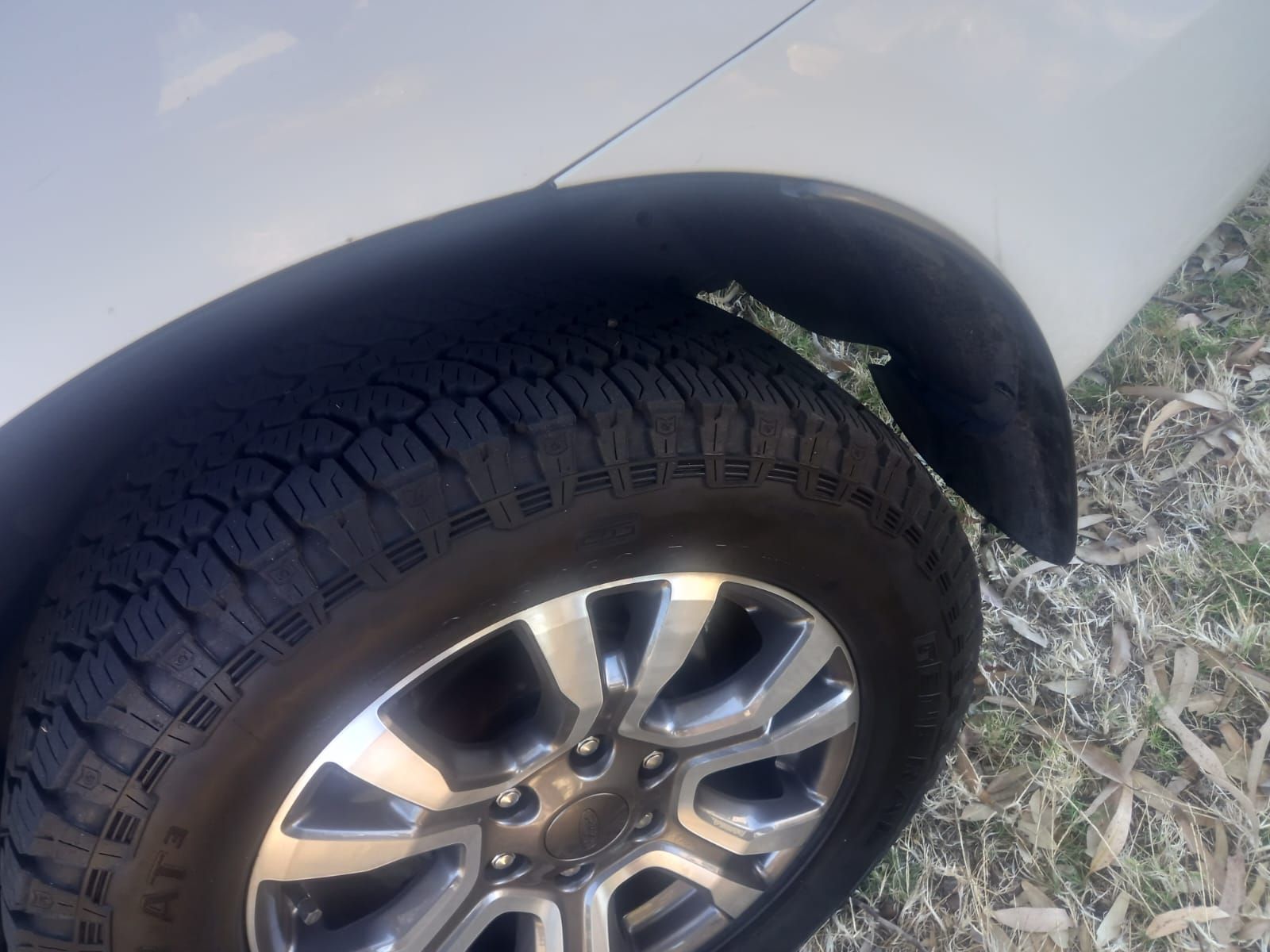 2017 FORD EVEREST EVEREST 2.2 TDCI XLT 6AT 4X2